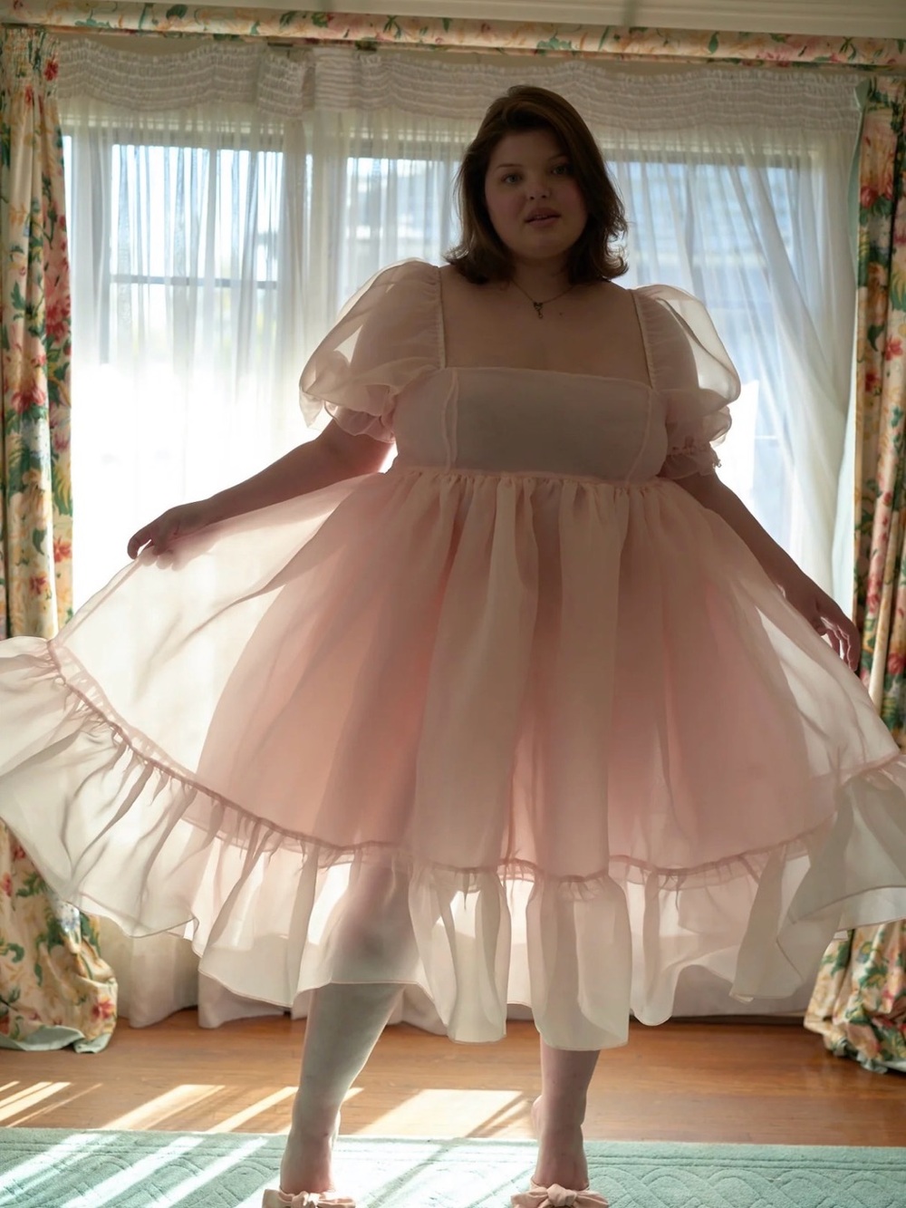 The Selkie Peach Skin French Puff